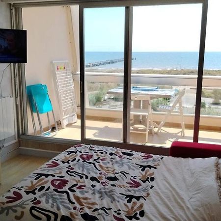 Appartement Vue Mer 4 Personnes Les Bains Buitenkant foto