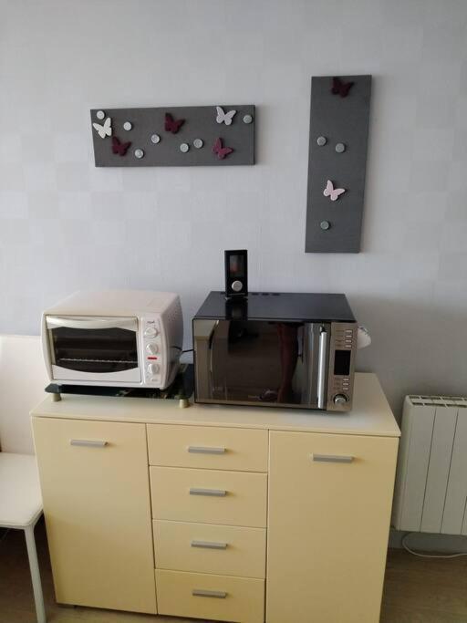 Appartement Vue Mer 4 Personnes Les Bains Buitenkant foto