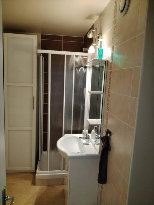 Appartement Vue Mer 4 Personnes Les Bains Buitenkant foto