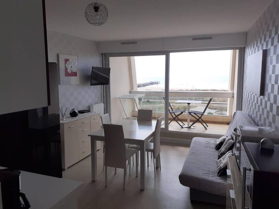 Appartement Vue Mer 4 Personnes Les Bains Buitenkant foto