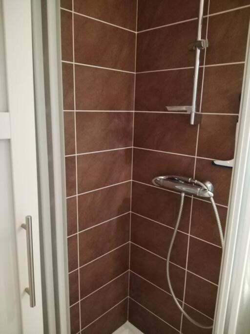 Appartement Vue Mer 4 Personnes Les Bains Buitenkant foto